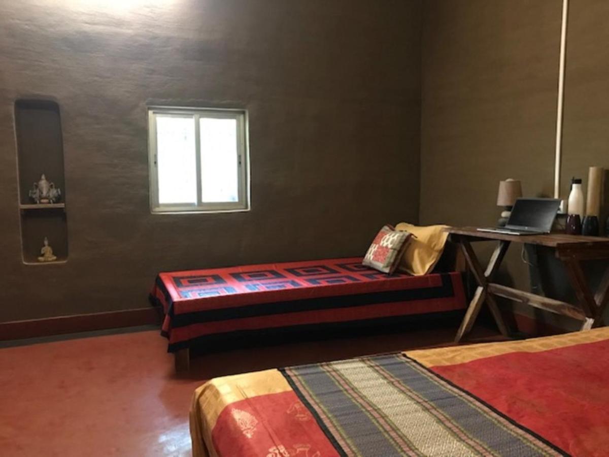 Abar Aranye Hotel Ghatshila Exterior foto